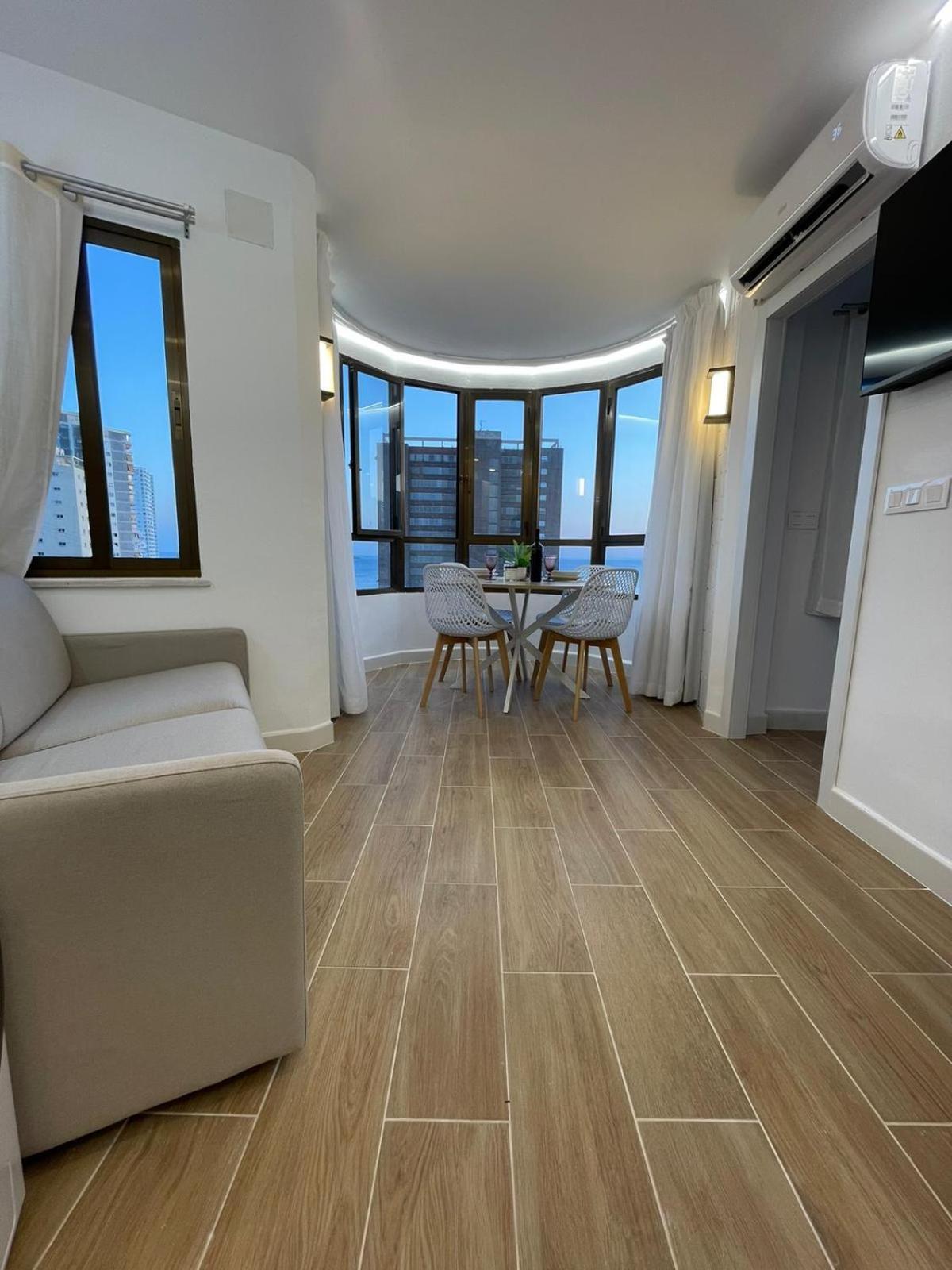 Suite Panoramic Benidorm Eksteriør billede